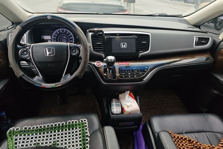Used Honda Odyssey 2017 2.4L Smart Edition Center Console