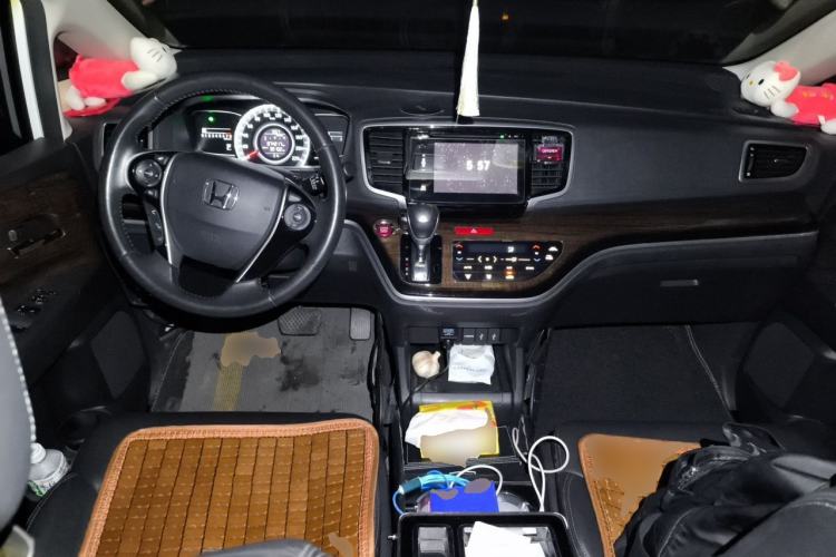 Used Honda Odyssey 2017 2.4L Smart Edition Center Console