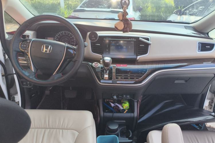 Used Honda Odyssey 2017 2.4L Luxury Edition Center Console