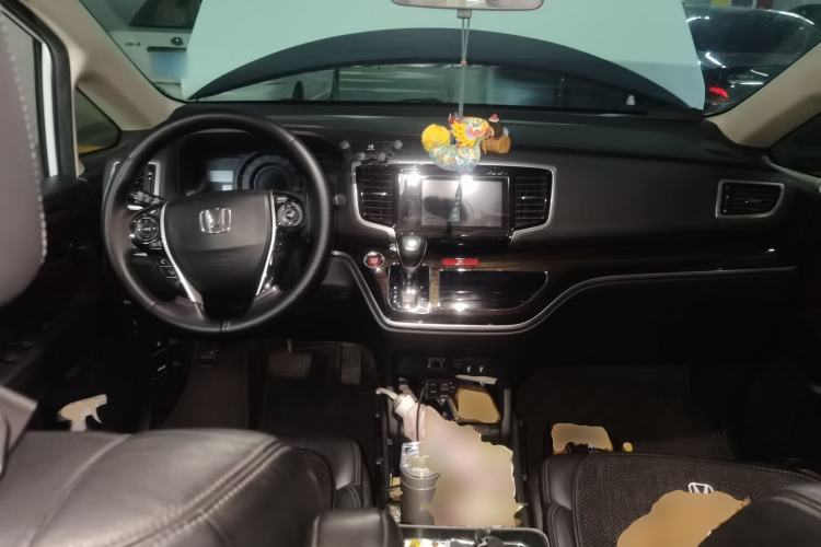 Used Honda Odyssey 2017 2.4L Smart Edition Center Console