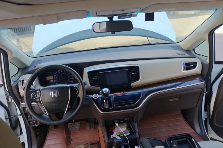 Used Honda Odyssey 2017 2.4L Luxury Edition Center Console
