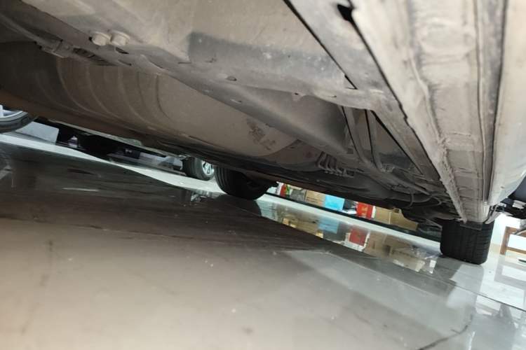 Used Honda Odyssey 2017 2.4L Luxury Edition Chassis Front Left