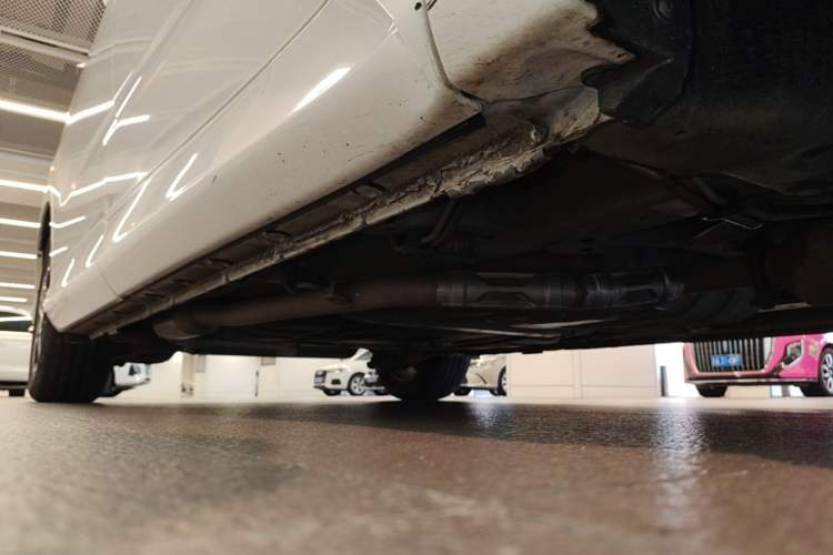 Used Honda Odyssey 2017 2.4L Luxury Edition Chassis Front Right