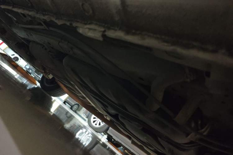 Used Honda Odyssey 2017 2.4L Luxury Edition Chassis Rear Left