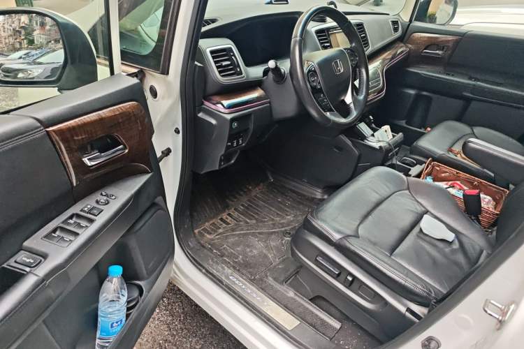 Used Honda Odyssey 2017 2.4L Smart Edition Driver Seat