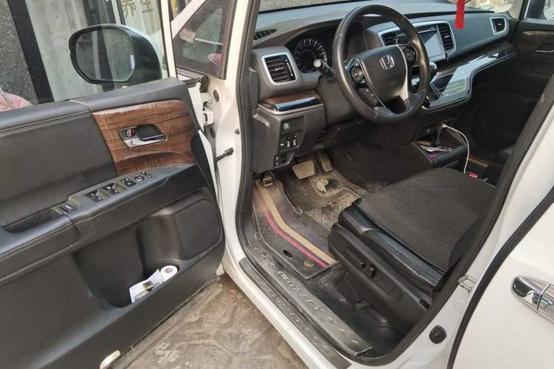 Used Honda Odyssey 2017 2.4L Smart Edition Driver Seat