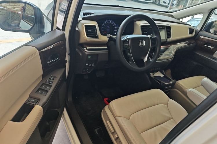 Used Honda Odyssey 2017 2.4L Luxury Edition Driver Seat