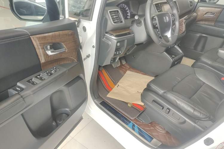 Used Honda Odyssey 2017 2.4L Smart Edition Driver Seat