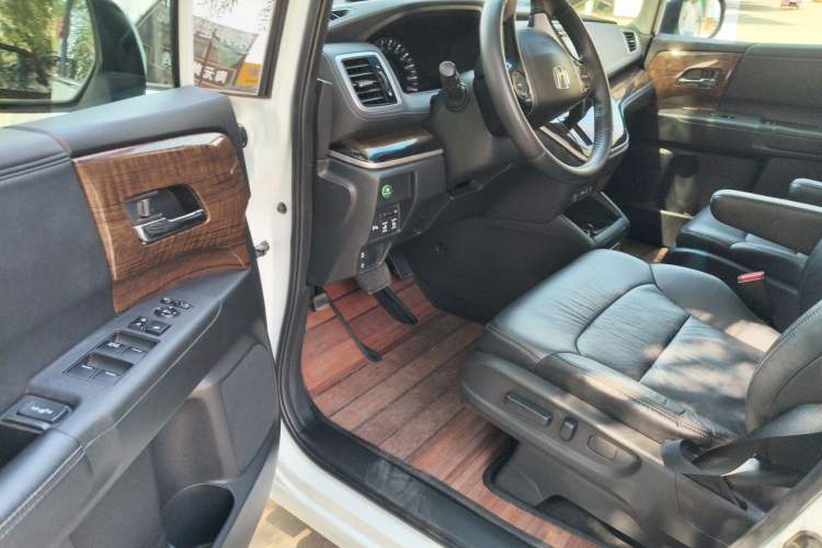 Used Honda Odyssey 2017 2.4L Smart Edition Driver Seat