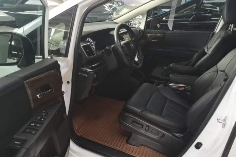 Used Honda Odyssey 2017 2.4L Smart Edition Driver Seat