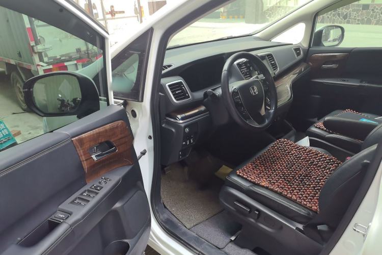 Used Honda Odyssey 2017 2.4L Smart Edition Driver Seat