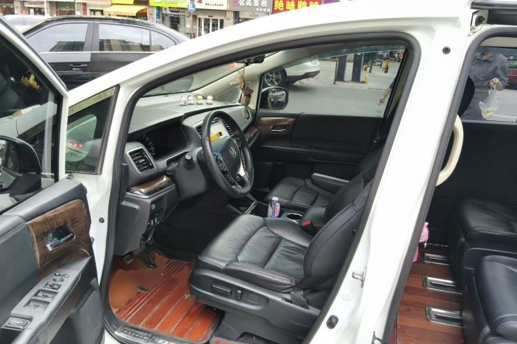Used Honda Odyssey 2017 2.4L Smart Edition Driver Seat