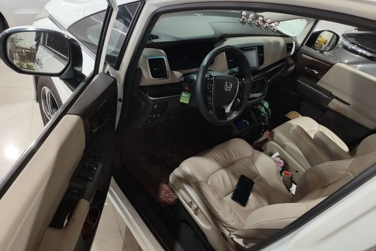 Used Honda Odyssey 2017 2.4L Luxury Edition Driver Seat