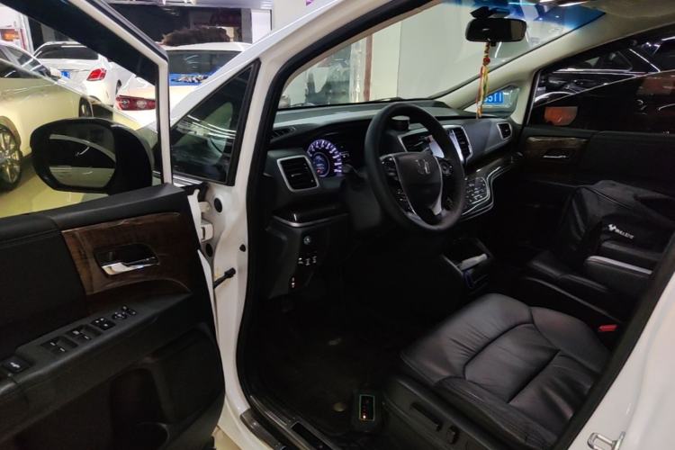 Used Honda Odyssey 2017 2.4L Smart Edition Driver Seat