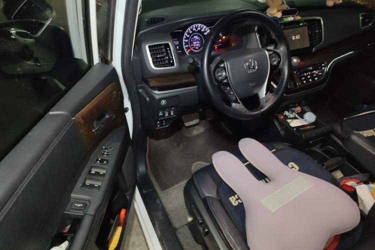 Used Honda Odyssey 2017 2.4L Smart Edition Driver Seat