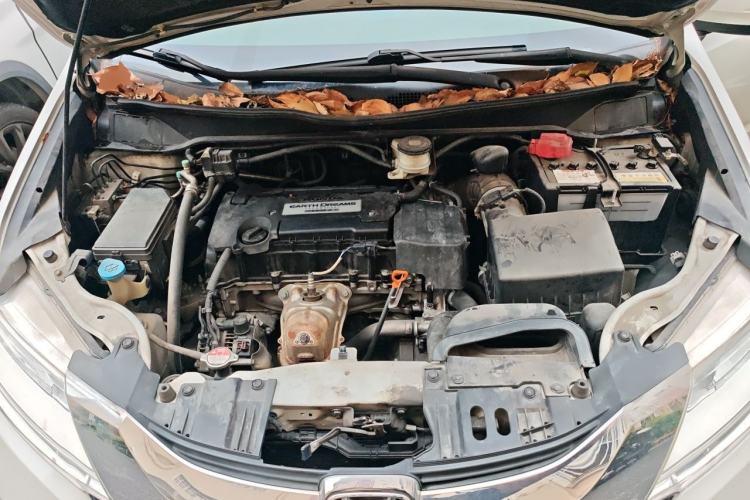 Used Honda Odyssey 2017 2.4L Smart Edition Engine Bay