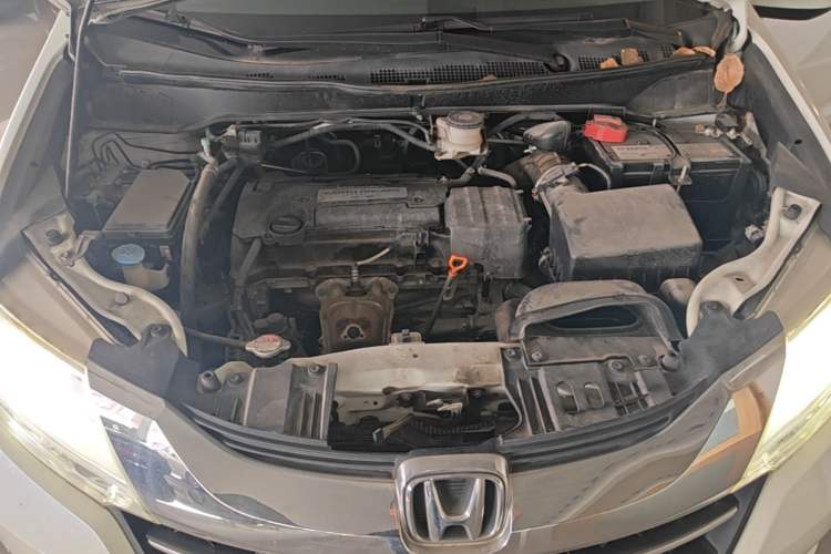 Used Honda Odyssey 2017 2.4L Smart Edition Engine Bay