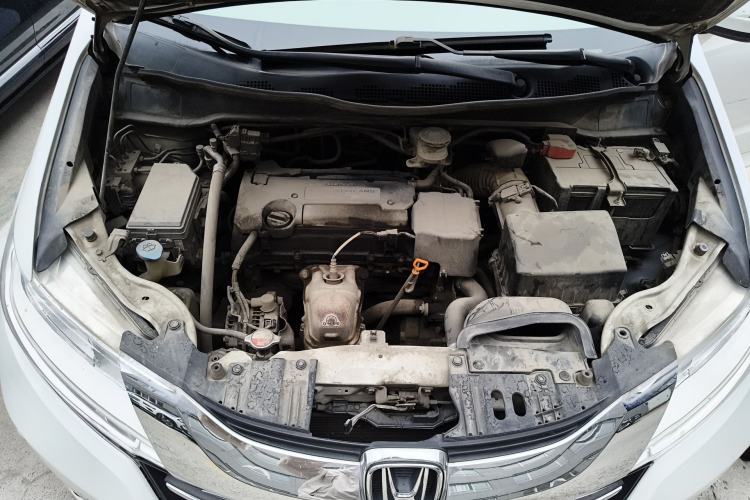 Used Honda Odyssey 2017 2.4L Luxury Edition Engine Bay