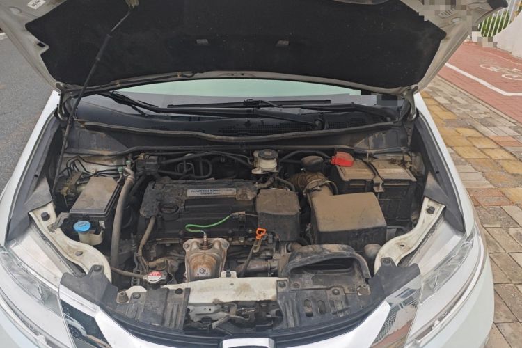 Used Honda Odyssey 2017 2.4L Smart Edition Engine Bay