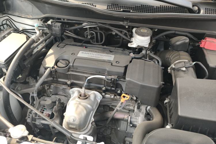 Used Honda Odyssey 2017 2.4L Smart Edition Engine Bay