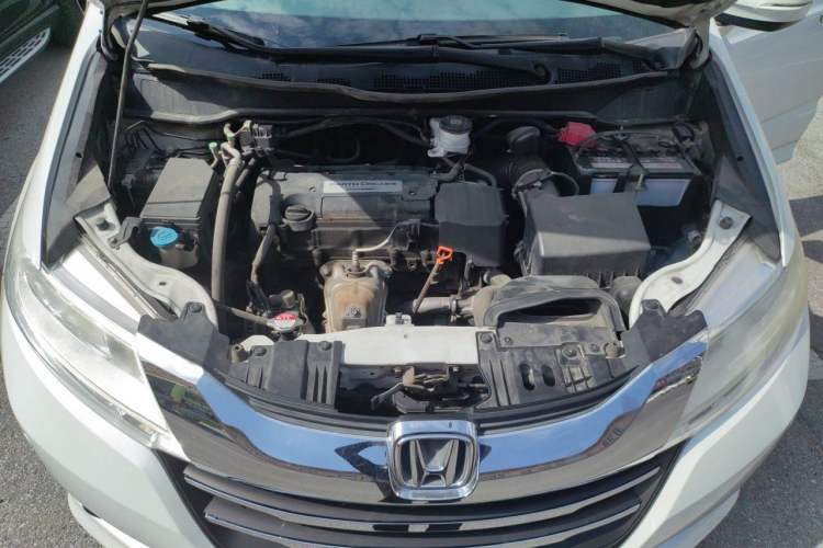 Used Honda Odyssey 2017 2.4L Smart Edition Engine Bay
