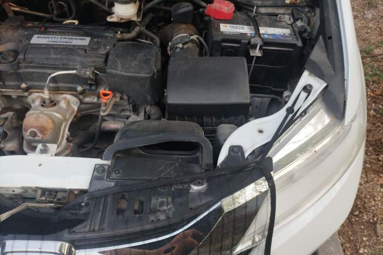Used Honda Odyssey 2017 2.4L Smart Edition Engine Bay Left