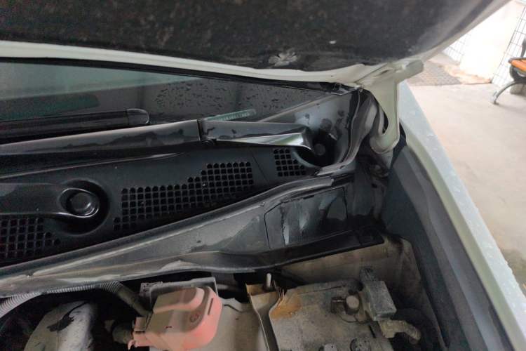 Used Honda Odyssey 2017 2.4L Smart Edition Engine Bay Left