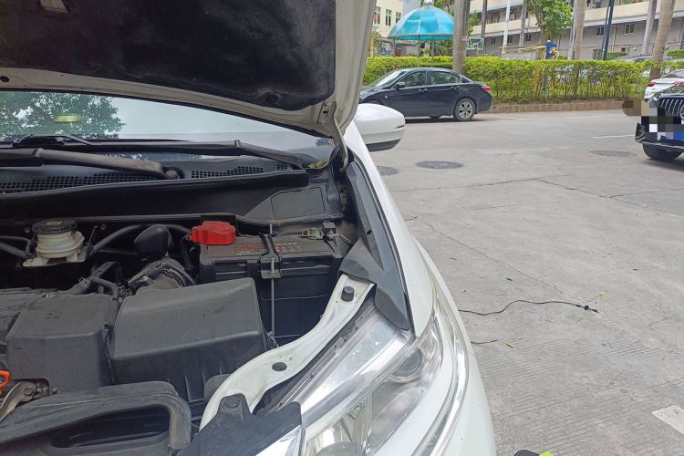 Used Honda Odyssey 2017 2.4L Luxury Edition Engine Bay Left