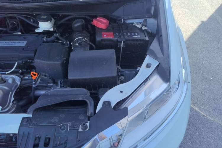 Used Honda Odyssey 2017 2.4L Luxury Edition Engine Bay Left