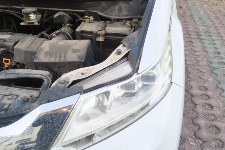Used Honda Odyssey 2017 2.4L Smart Edition Engine Bay Left