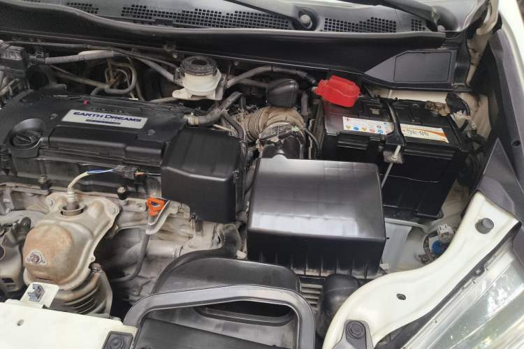 Used Honda Odyssey 2017 2.4L Smart Edition Engine Bay Left