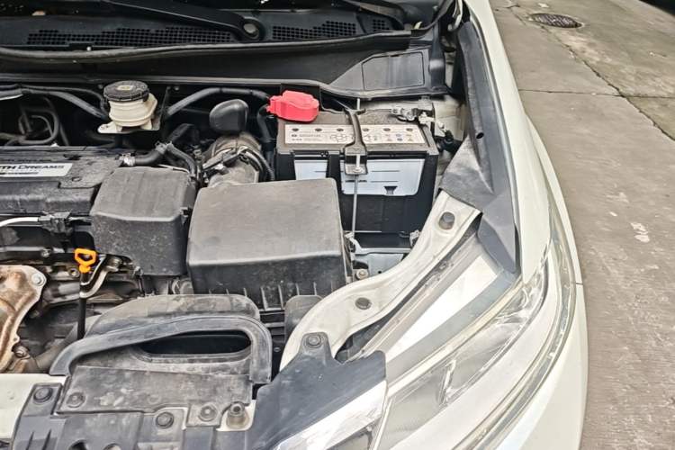 Used Honda Odyssey 2017 2.4L Luxury Edition Engine Bay Left