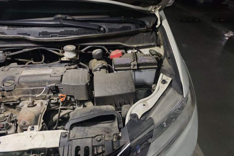Used Honda Odyssey 2017 2.4L Smart Edition Engine Bay Left