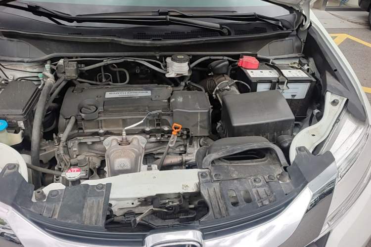 Used Honda Odyssey 2017 2.4L Supreme Edition Engine Bay Left