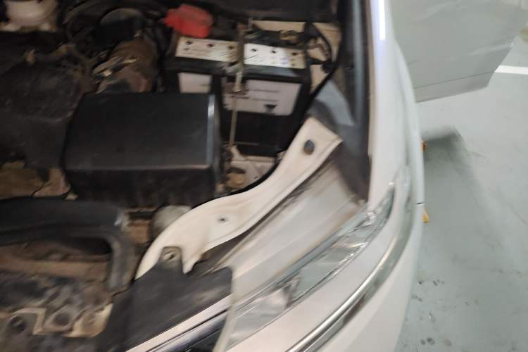 Used Honda Odyssey 2017 2.4L Luxury Edition Engine Bay Left