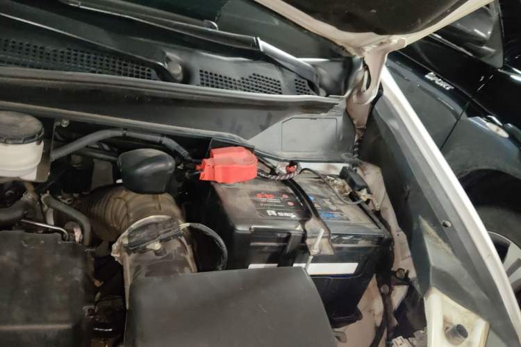 Used Honda Odyssey 2017 2.4L Smart Edition Engine Bay Left
