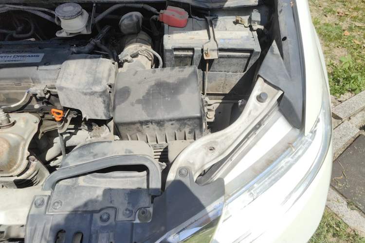 Used Honda Odyssey 2017 2.4L Smart Edition Engine Bay Left
