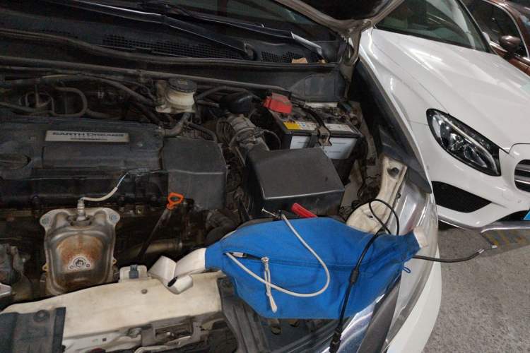 Used Honda Odyssey 2017 2.4L Luxury Edition Engine Bay Left