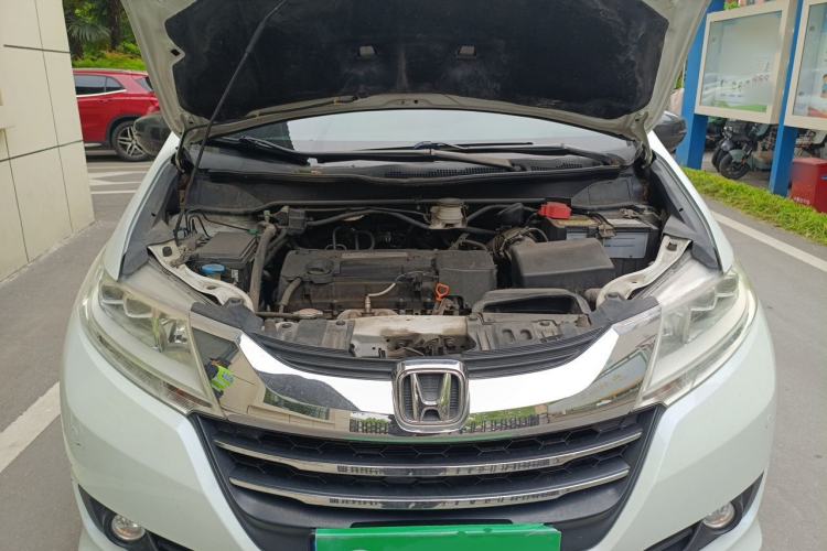 Used Honda Odyssey 2017 2.4L Smart Edition Engine Bay