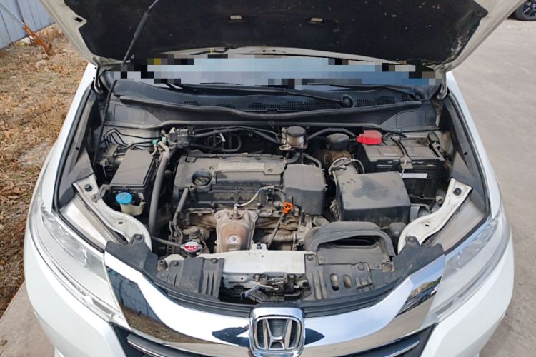 Used Honda Odyssey 2017 2.4L Smart Edition Engine Bay
