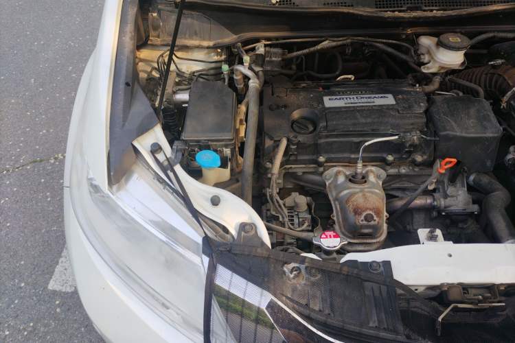 Used Honda Odyssey 2017 2.4L Smart Edition Engine Bay Right