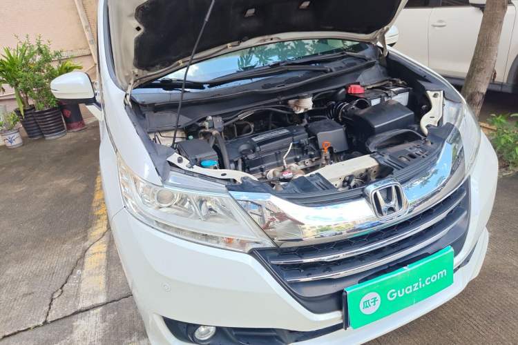Used Honda Odyssey 2017 2.4L Luxury Edition Engine Bay Right