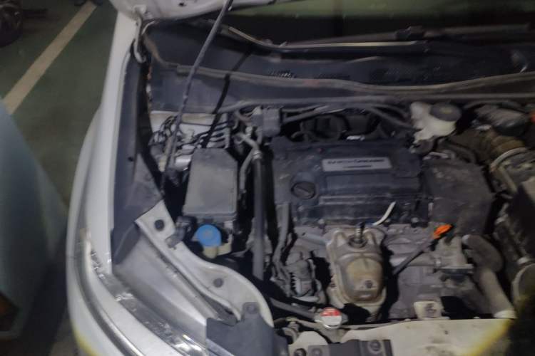 Used Honda Odyssey 2017 2.4L Smart Edition Engine Bay Right