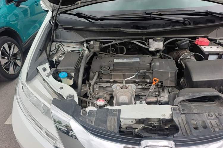 Used Honda Odyssey 2017 2.4L Supreme Edition Engine Bay Right