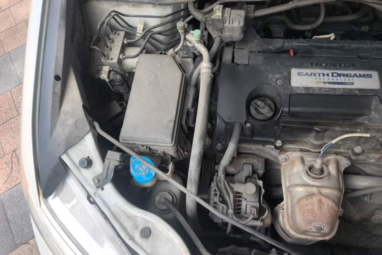 Used Honda Odyssey 2017 2.4L Luxury Edition Engine Bay Right