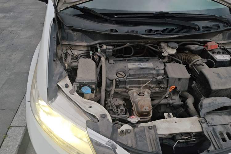 Used Honda Odyssey 2017 2.4L Smart Edition Engine Bay Right