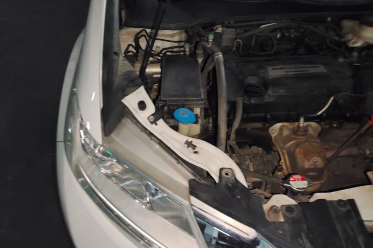Used Honda Odyssey 2017 2.4L Luxury Edition Engine Bay Right
