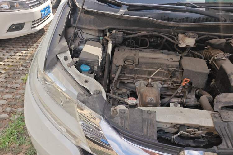 Used Honda Odyssey 2017 2.4L Luxury Edition Engine Bay Right