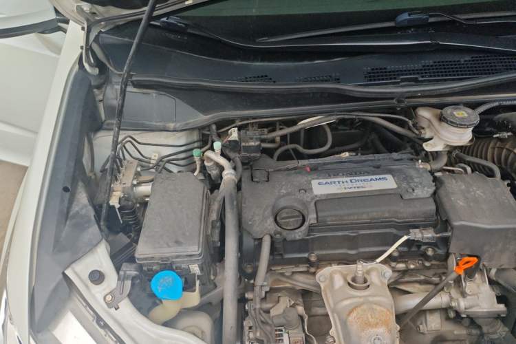 Used Honda Odyssey 2017 2.4L Smart Edition Engine Bay Right