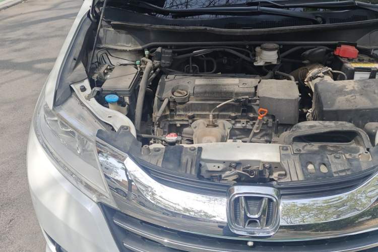 Used Honda Odyssey 2017 2.4L Smart Edition Engine Bay Right